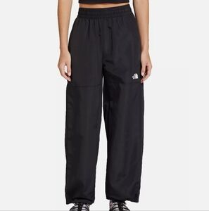 The North Face Nylon Easy Wind Pant